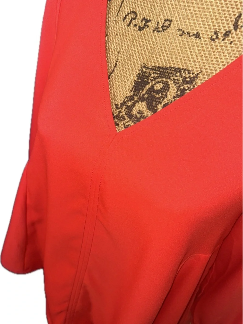 Tuckernuck Hollis Poppy Hot Coral-Red V-Neck Sleek Polished Career Blouse XS